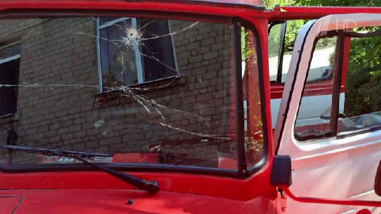 В Донецке при обстреле украинских боевиков пострадали четыре сотрудника МЧС