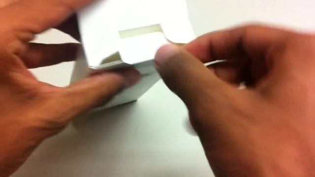 Apple Thunderbolt to Gigabyte Ethernet Adapter Unboxing