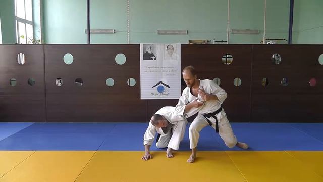 Goshin Waza - Захват за плече сзади   1