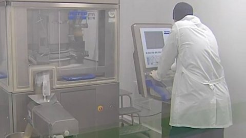 Связисты «вылечили» смартфоны пермских фармацевтов от медленного интернета