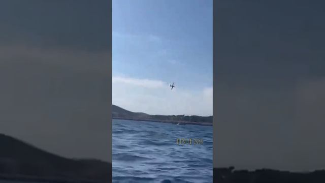 Cамолет упал в море во время авиашоу во Франции