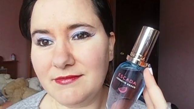 ESCADA Sorbetto Rosso Reseña de perfume - SUB