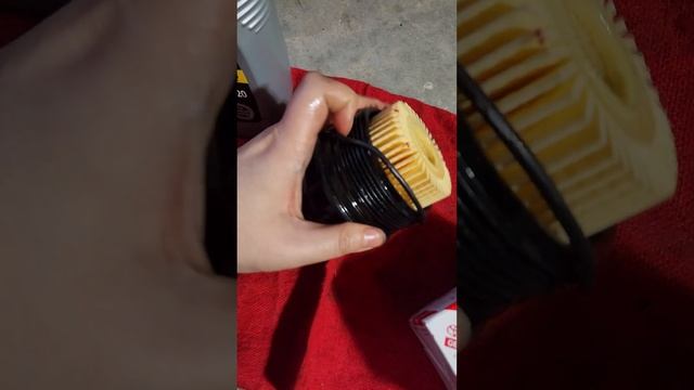 ? DIY 2018 Toyota Highlander Oil Change Tutorial | Service Light Reset | Save Money! ??