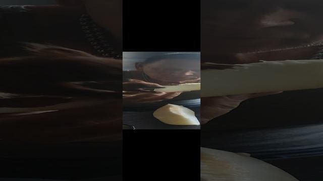 Все мы делим пополам ,у папы вкуснее ?