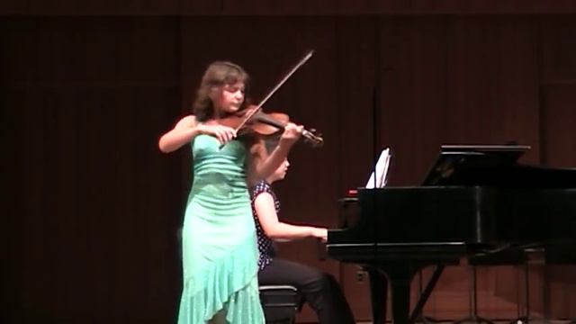 Ilana Zaks 11 violin and her friend Anna Larsen 11 piano performing Vieuxtemps Yankee Doodle