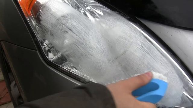 Чистка фар зубной пастой/Cleaning Headlights With Tooth Paste