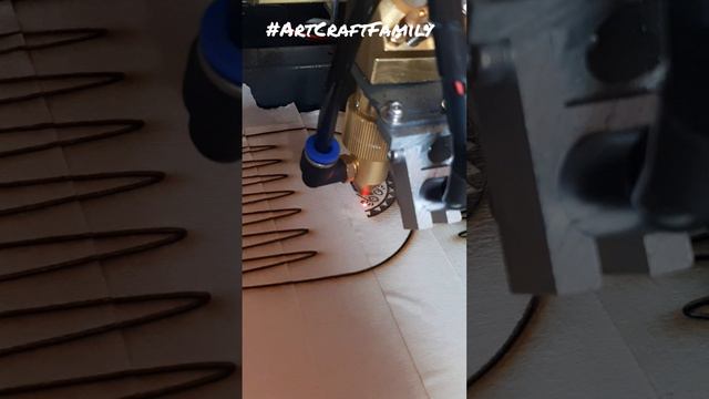 ArtCraft Family - Пилотный гребень из дуба #shorts