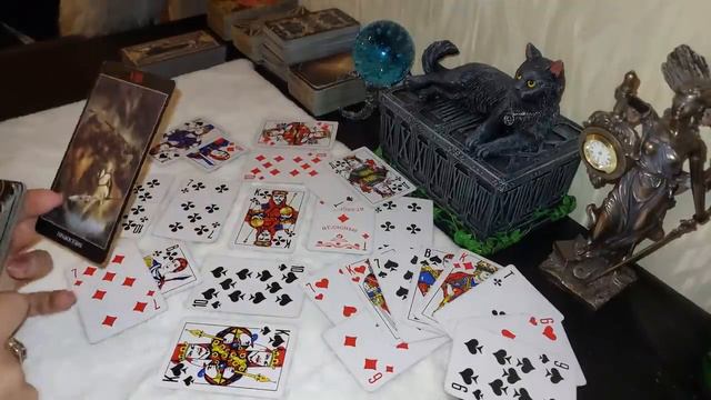 ❤️ Его следующий шаг к Тебе ? Перспективы отношений на ближайшее время ?💖 Гадание на картах.