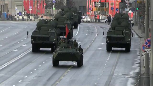 На Красной площади в Москве прошла генеральная репетиция парада Победы