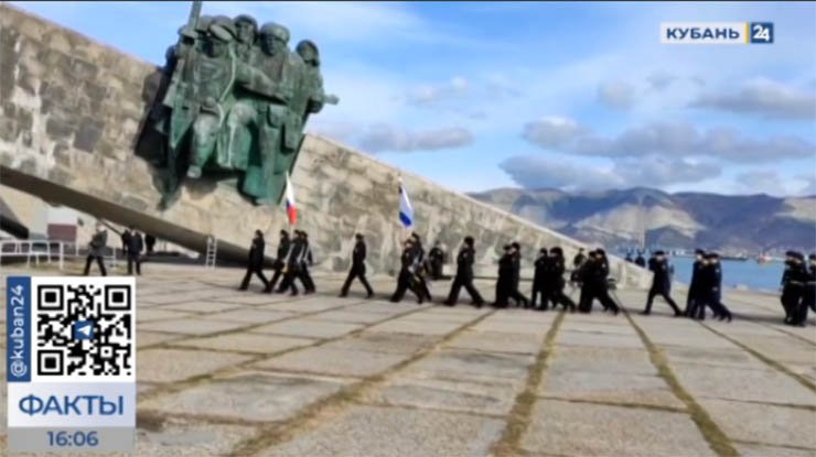 На Малой земле в Новороссийске прошла репетиция патриотической акции «Бескозырка»