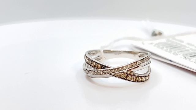 Золотое кольцо с Бриллиантами