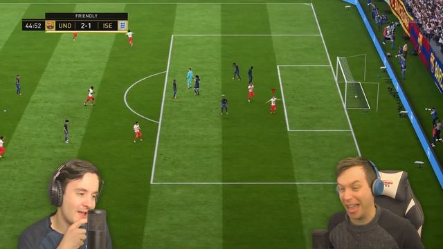OMG BRO THIS TOTS VARDY IS BROKEN!! - FIFA 18 ULTIMATE TEAM
