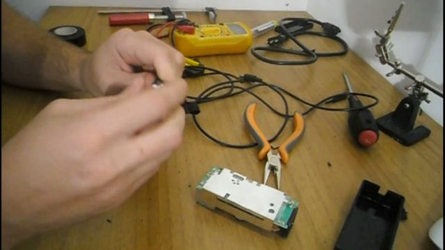 riparazione di alimentatore netbook hp compaq mini 700el