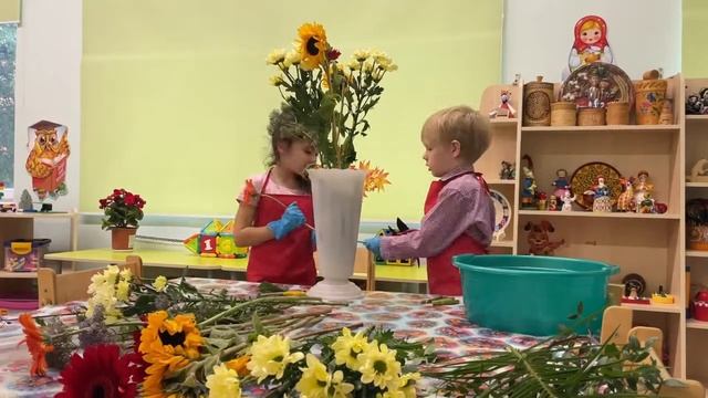 Дарина Анчокова и Максим Бадажков. "Флористика"