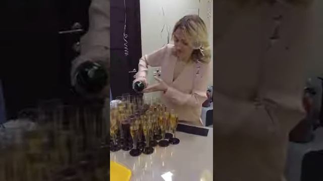 Открытие Нового Салона с Новой Коллекции Весна 2017 ⁄ King of Flowers