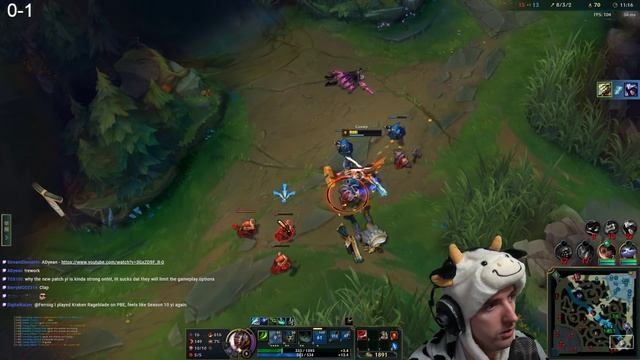 TRACK YOUR ENEMY EARLY ON AND TURN THE GAME AROUND!