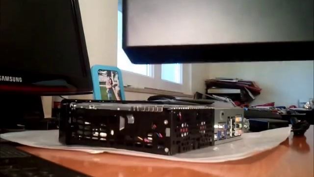 Asus Barebone d525 NG Ion (S1-at5nm10e) - P1