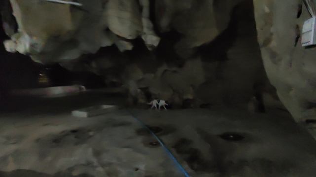 Буддийская пещера