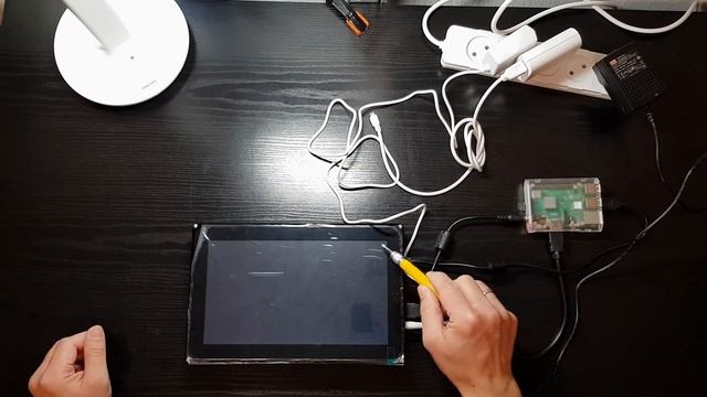 Raspberry PI рисует молнию... Что делать???