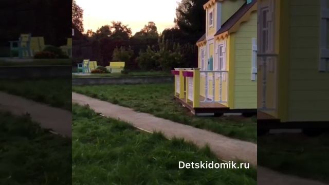 Изготавливаем детские игровые домики из дерева, детские площадки. Доставка по всей России.