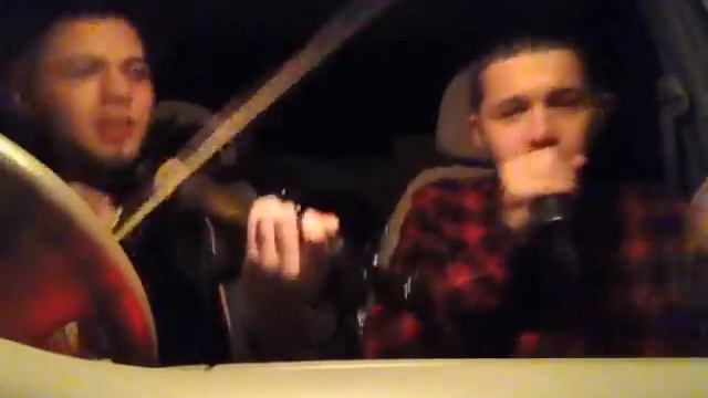 В автомобиле / Электроскрипка и Битбокс