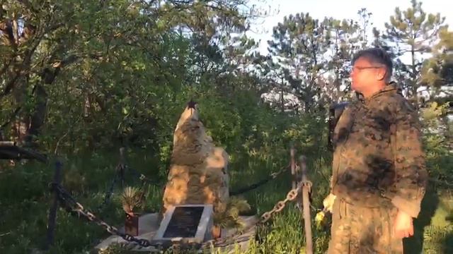 Соха П. "Десятый наш десантный батальон", песня посвящена воздушном десанту 1943г. г. Гудзева