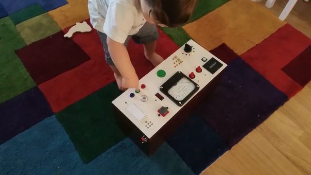 Building a Tactile Button-Box for a Toddler