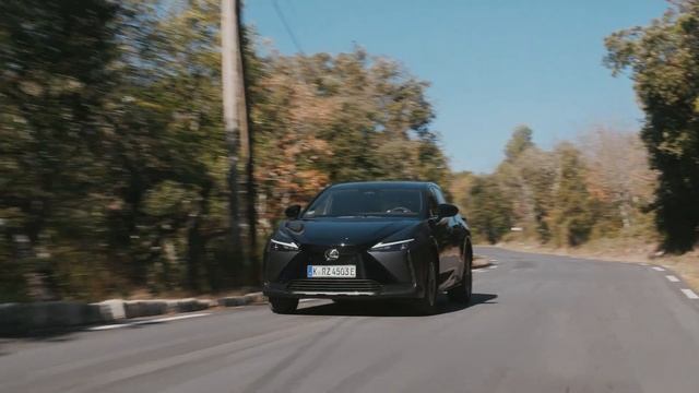 Der neue vollelektrische Lexus RZ 450e