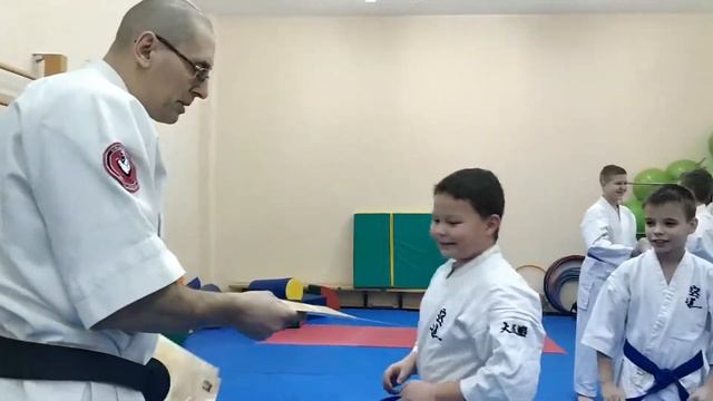 Белый медведь
