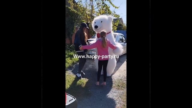 ПОЗДРАВЛЕНИЕ ОТ БЕЛОГО МИШКИ В РОСТОВЕ НА ДОНУ.mp4
