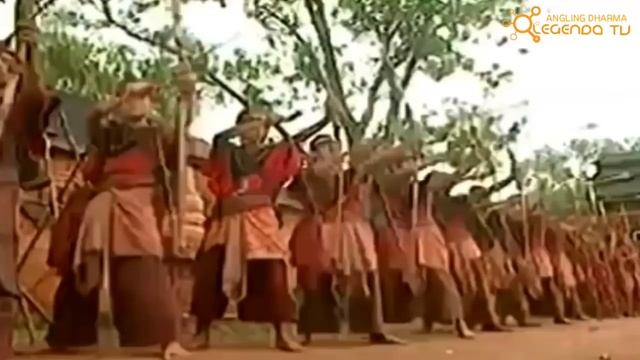 Angling Darma Lawan Sengkang Baplang Adu Kanuragan Paling Seru.