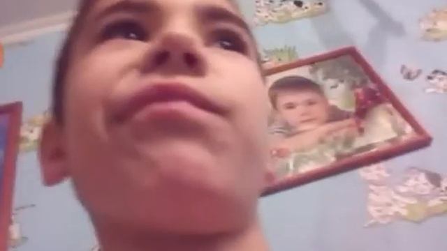 Короче говоря снимают школьники на камеру