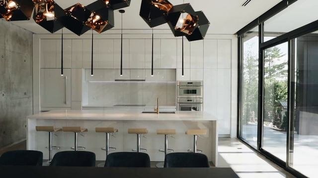 Modern Minimalist Cottage