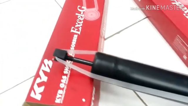 Shock breaker belakang honda freed