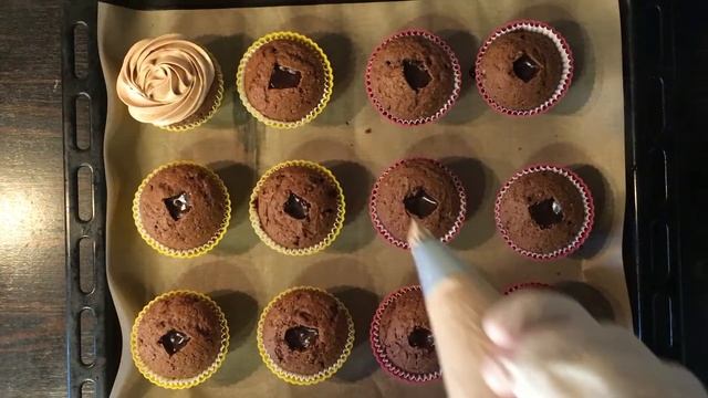Как сделать крем для капкейков Шоколадно-масляный крем