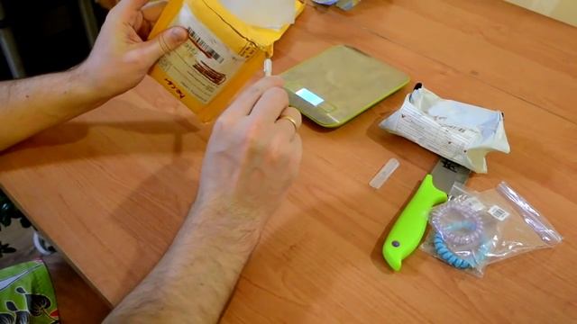 Товары из Китая - первые посылки (весы, скальпель, резинки для волос)