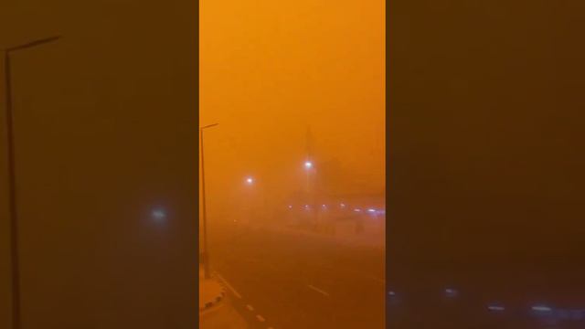 ⚡️Сильнейшие пылевые бури уже вторые сутки на севере Саудовской Аравии, — местные СМИ