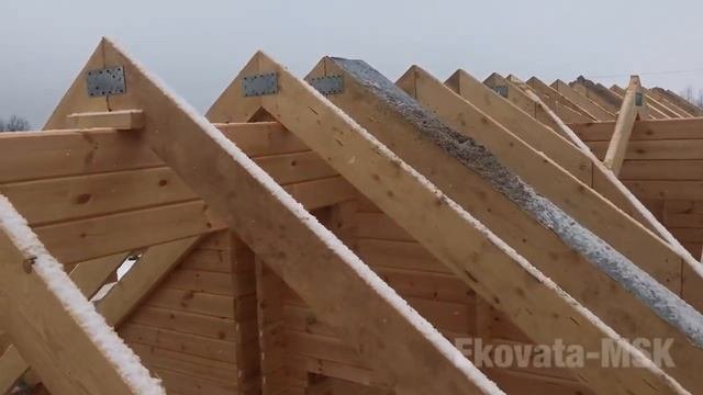 Утепление деревянного дома эковатой. Двойной брус.