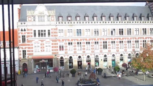 Erfurt, Hugendubel