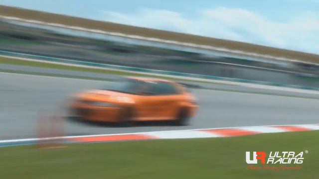 UltraRacing | Subaru & Mitsubishi Evo 6 with UltraRacing Strut Bar