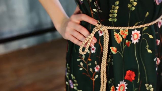 MoZaika Платье длинное с вышивкой зеленое