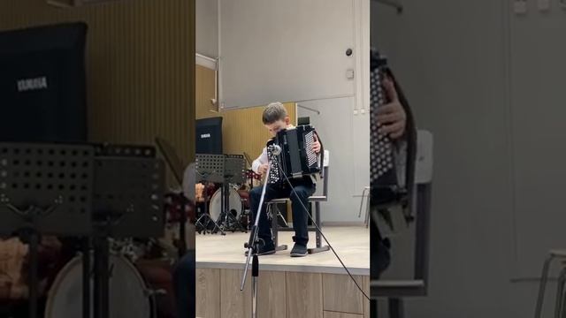 Пьеса "Колобок", Ю. Гаврилов, исполнитель Нежметдинов Ильхам