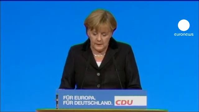 Merkel aboga por una unión política en Europa