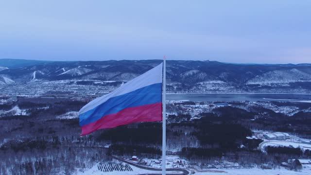 Самый высокий флаг Российской Федерации с дрона