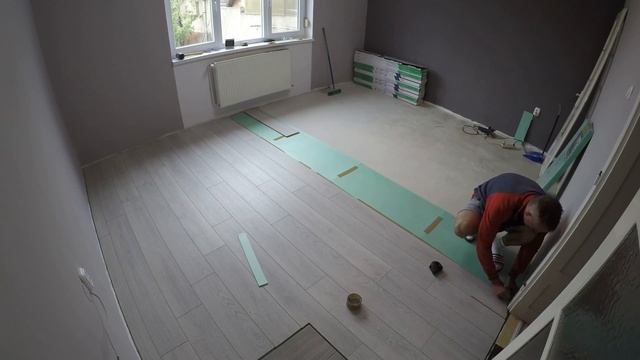 Montare podele laminate , time lapse 4k