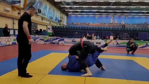 Схватки-РокнРоллинг.