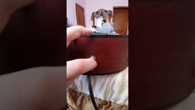 Играю песню Цоя  на гитаре вступление 