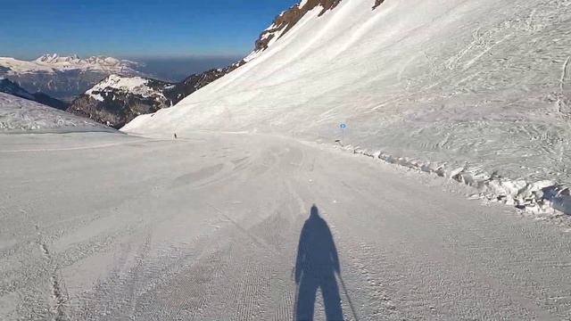 Flaine - GoPro POV skiing down Blue Zeolite and Blue Serpentine in March 2022