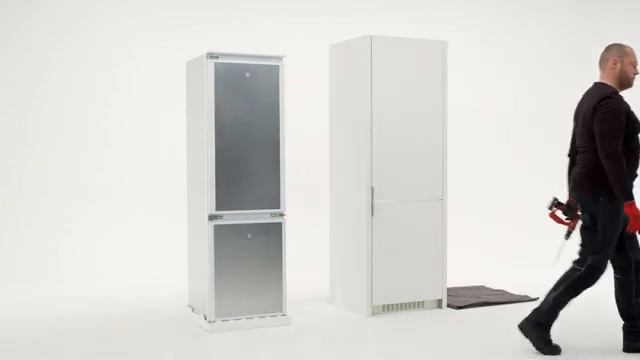 Как установить раздвижную дверцу холодильника / морозильной камеры AEG no frost с внутренним управл