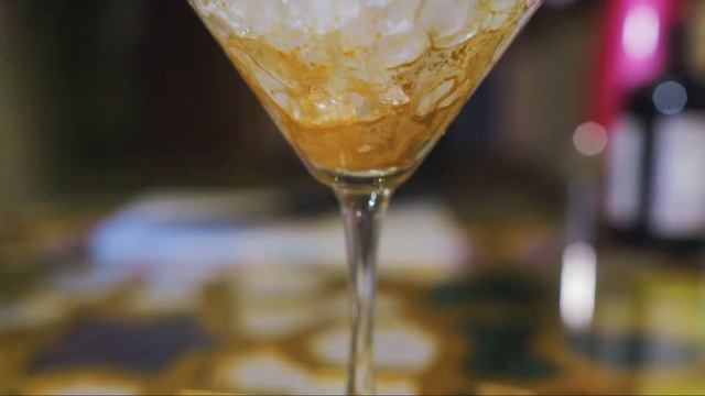 Готовим коктейли в ресторане Бухара Лаундж